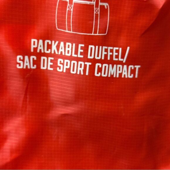 PINK Victoria’s Secret Red White and Black Duffle Bag - Picture 6 of 9